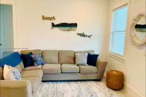 Снять в аренду квартиру в Стьюарт, Флорида 3 спальни, 326.92м2, № 1963879 - фото 13