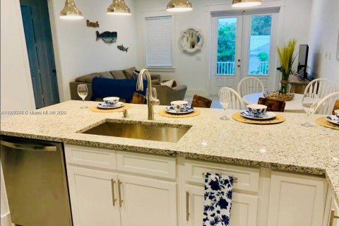 Снять в аренду квартиру в Стьюарт, Флорида 3 спальни, 326.92м2, № 1963879 - фото 8