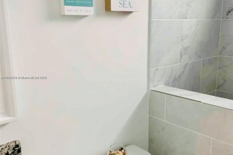 Снять в аренду квартиру в Стьюарт, Флорида 3 спальни, 326.92м2, № 1963879 - фото 23