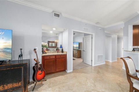 Condo in Bradenton, Florida, 2 bedrooms in LAKEWOOD NATIONAL № 2106165 - photo 17