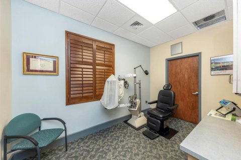 Immobilier commercial à vendre à Clearwater, Floride: 352.66 m2 № 2113364 - photo 12