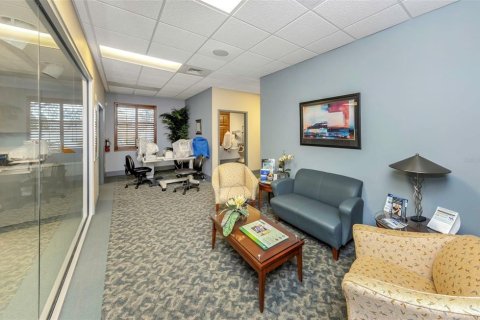 Immobilier commercial à vendre à Clearwater, Floride: 352.66 m2 № 2113364 - photo 22