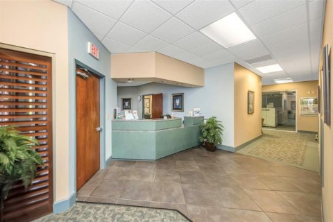 Immobilier commercial à vendre à Clearwater, Floride: 352.66 m2 № 2113364 - photo 6