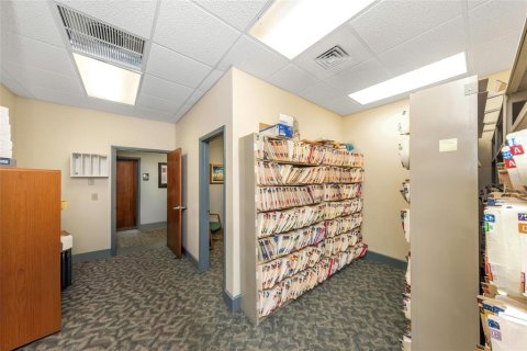Immobilier commercial à vendre à Clearwater, Floride: 352.66 m2 № 2113364 - photo 28