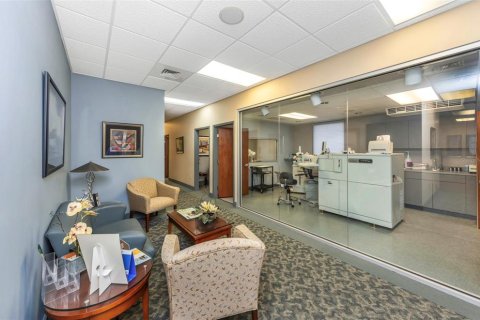 Immobilier commercial à vendre à Clearwater, Floride: 352.66 m2 № 2113364 - photo 14