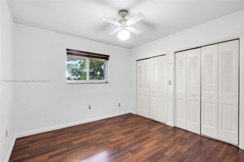 Купить виллу или дом в Майами-Лейкс, Флорида 3 спальни, 276.94м2, № 1977846 - фото 24