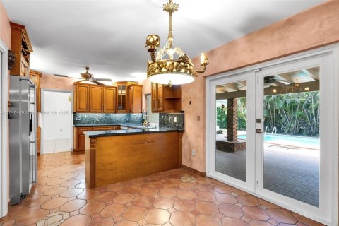 Купить виллу или дом в Майами-Лейкс, Флорида 3 спальни, 276.94м2, № 1977846 - фото 13