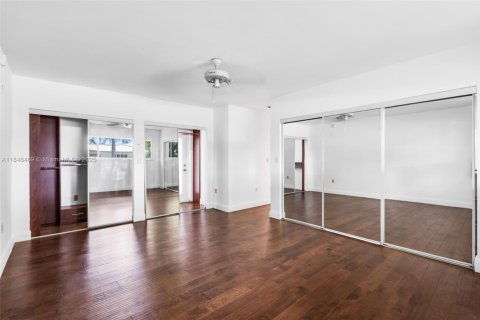 Купить виллу или дом в Майами-Лейкс, Флорида 3 спальни, 276.94м2, № 1977846 - фото 29