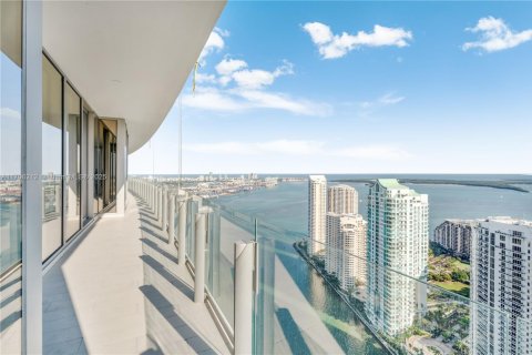 Copropriété à louer à Miami, Floride: 5 chambres, 359.53 m2 № 1874448 - photo 22