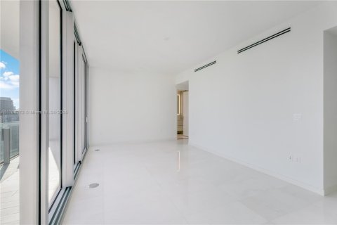 Copropriété à louer à Miami, Floride: 5 chambres, 359.53 m2 № 1874448 - photo 21