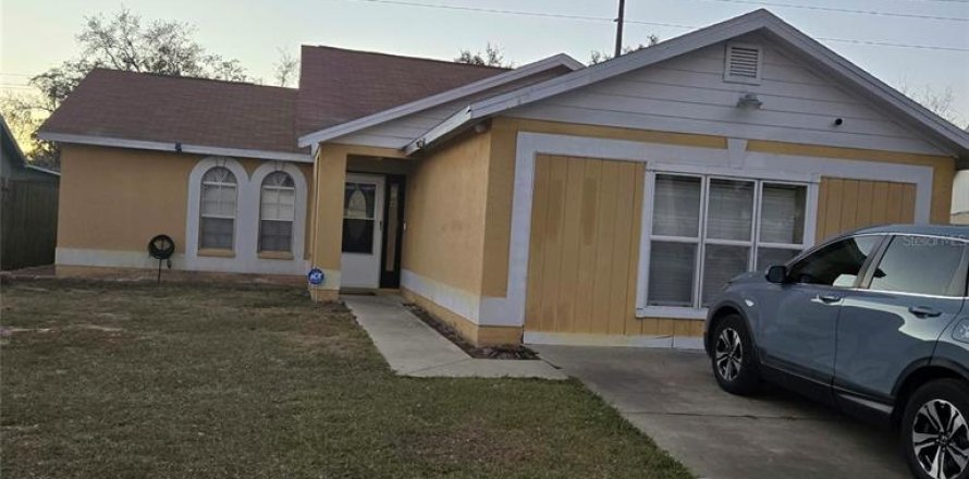 Casa en Valrico, Florida 3 dormitorios, 179.77 m2 № 2387316