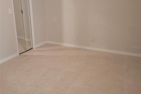 Casa en venta en Valrico, Florida, 3 dormitorios, 179.77 m2 № 2387316 - foto 6
