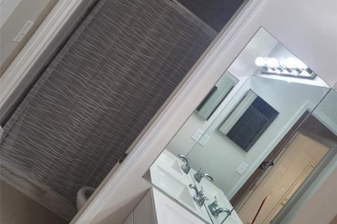Casa en venta en Valrico, Florida, 3 dormitorios, 179.77 m2 № 2387316 - foto 24