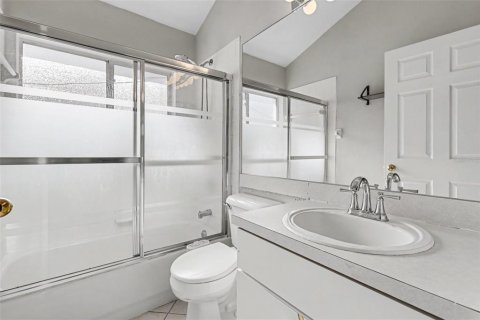 Villa ou maison à vendre à Wesley Chapel, Floride: 4 chambres, 195.56 m2 № 2298117 - photo 21