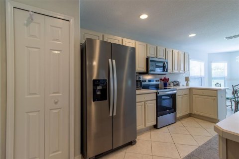 House in Ocala, Florida 3 bedrooms, 152.92 sq.m. № 1662446 - photo 9