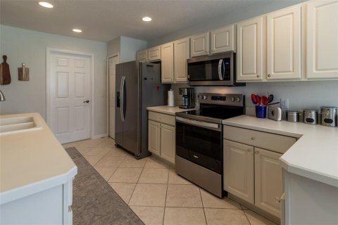 House in Ocala, Florida 3 bedrooms, 152.92 sq.m. № 1662446 - photo 11
