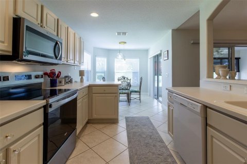 House in Ocala, Florida 3 bedrooms, 152.92 sq.m. № 1662446 - photo 12