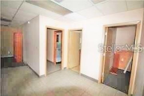 Commercial property in Orlando, Florida 120.77 sq.m. № 2110114 - photo 6