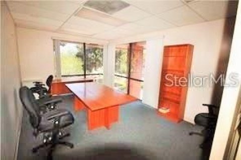 Commercial property in Orlando, Florida 120.77 sq.m. № 2110114 - photo 4