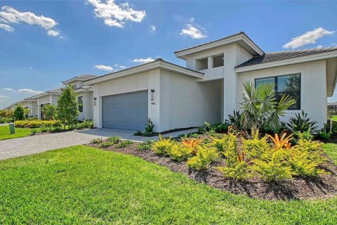 House in Lakewood Ranch, Florida 3 bedrooms, 215.35 sq.m. № 1340720 - photo 2