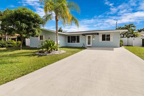 Villa ou maison à Deerfield Beach, Floride 3 chambres, 148.92 m2 № 2268757