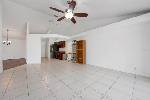 Casa en venta en Sarasota, Florida, 3 dormitorios, 180.6 m2 № 2101339 - foto 13