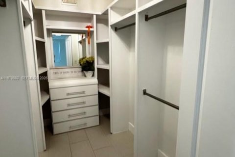 Copropriété à louer à Coral Springs, Floride: 2 chambres, 91.42 m2 № 2046249 - photo 7