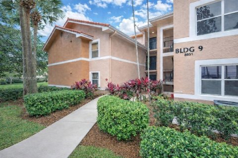 Condo à Coral Springs, Floride, 2 chambres  № 2046249