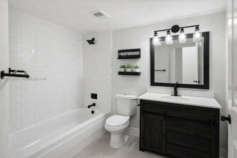 Copropriété à louer à Coral Springs, Floride: 2 chambres, 91.42 m2 № 2046249 - photo 10