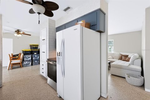 Casa en venta en Seminole, Florida, 2 dormitorios, 95.88 m2 № 2387460 - foto 16