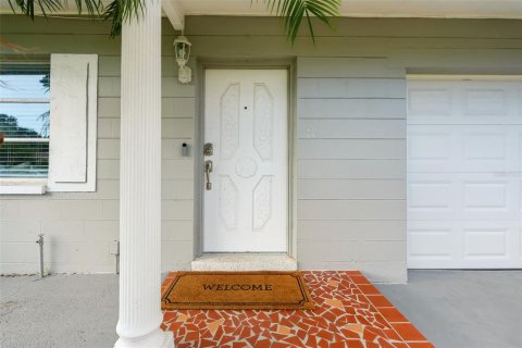Casa en venta en Seminole, Florida, 2 dormitorios, 95.88 m2 № 2387460 - foto 3