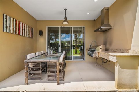 Adosado en venta en Kissimmee, Florida, 4 dormitorios, 222.59 m2 № 1824986 - foto 19