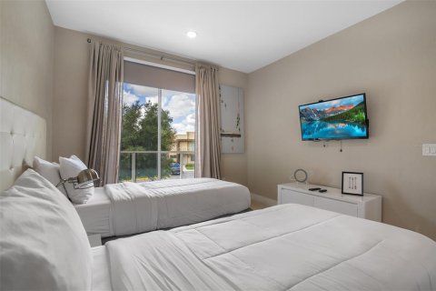 Adosado en venta en Kissimmee, Florida, 4 dormitorios, 222.59 m2 № 1824986 - foto 30