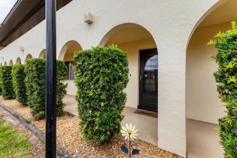 Condominio en venta en Sarasota, Florida, 1 dormitorio, 79.62 m2 № 1736767 - foto 2