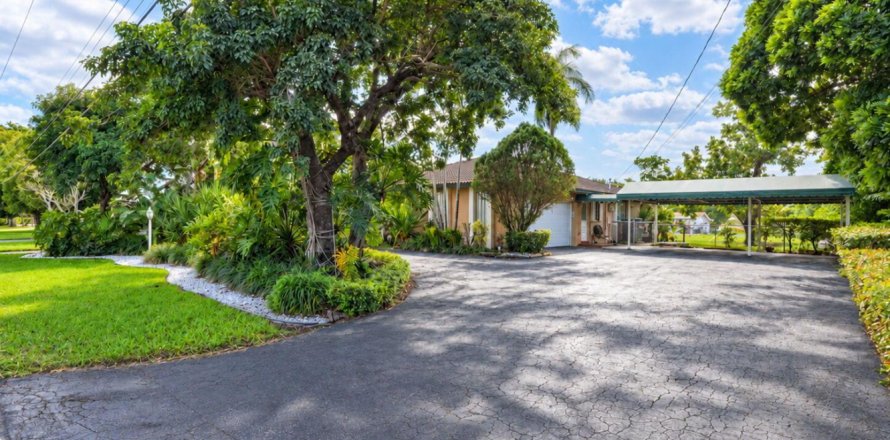 Villa ou maison à Plantation, Floride 4 chambres, 213.02 m2 № 2433966