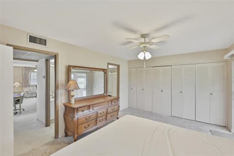Condo in Sun City Center, Florida, 1 bedroom  № 2199750 - photo 25