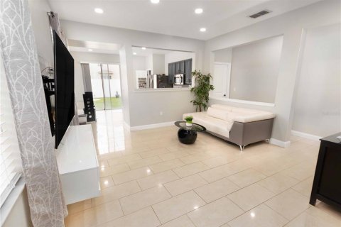 Villa ou maison à vendre à Land O' Lakes, Floride: 3 chambres, 118.45 m2 № 2197633 - photo 8