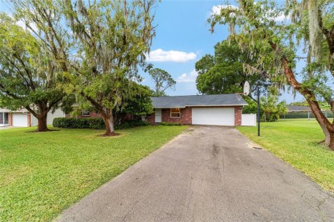 Villa ou maison à vendre à Ocala, Floride: 3 chambres, 190.08 m2 № 1884114 - photo 2