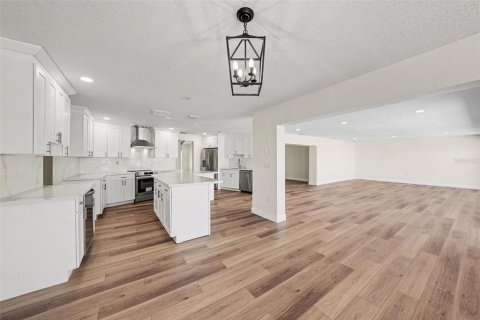 Casa en venta en New Port Richey, Florida, 3 dormitorios, 257.9 m2 № 2203260 - foto 22