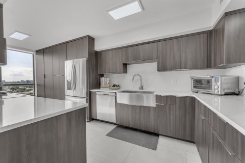 Condo in Boca Raton, Florida, 3 bedrooms  № 2253071 - photo 5