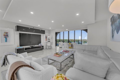Condo in Boca Raton, Florida, 3 bedrooms  № 2253071 - photo 12