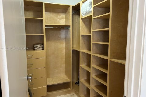 Condominio en venta en Miami, Florida, 1 dormitorio, 78.32 m2 № 1875251 - foto 8