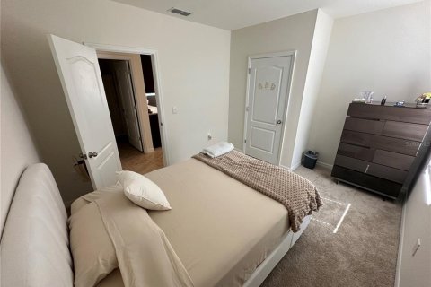 House in Eagle Lake, Florida 5 bedrooms, 234.3 sq.m. № 1659202 - photo 6