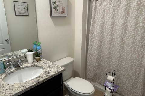 House in Eagle Lake, Florida 5 bedrooms, 234.3 sq.m. № 1659202 - photo 7