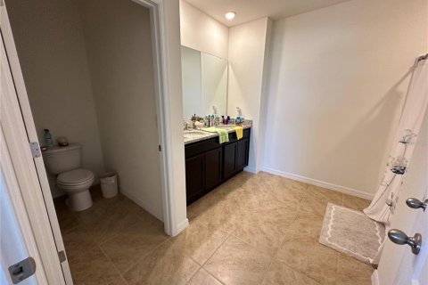 House in Eagle Lake, Florida 5 bedrooms, 234.3 sq.m. № 1659202 - photo 11