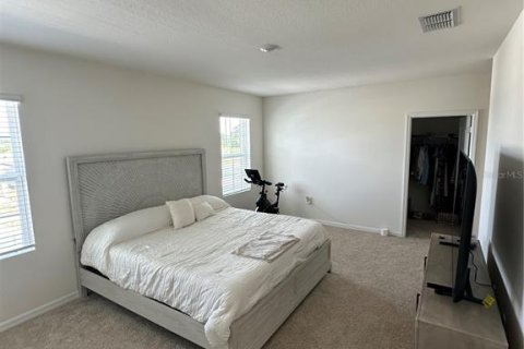 House in Eagle Lake, Florida 5 bedrooms, 234.3 sq.m. № 1659202 - photo 10