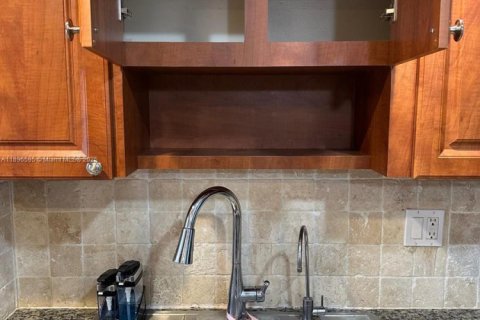 Condominio en venta en Boca Raton, Florida, 2 dormitorios, 88.26 m2 № 1948614 - foto 10