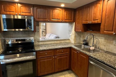 Condominio en venta en Boca Raton, Florida, 2 dormitorios, 88.26 m2 № 1948614 - foto 7