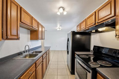 Villa ou maison à vendre à Daytona Beach, Floride: 3 chambres, 104.79 m2 № 2096539 - photo 12
