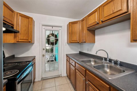Villa ou maison à vendre à Daytona Beach, Floride: 3 chambres, 104.79 m2 № 2096539 - photo 9